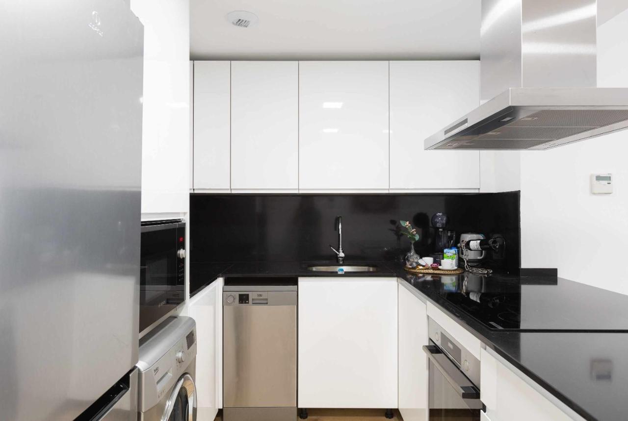 Cosmopolitan Apt & Malaga Beach Екстериор снимка